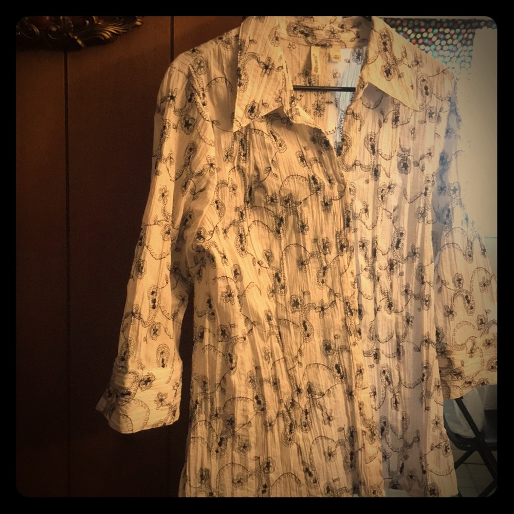 St. John’s Bay dress shirt